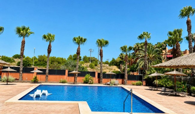 Segunda mano - Apartamento - Villamartín