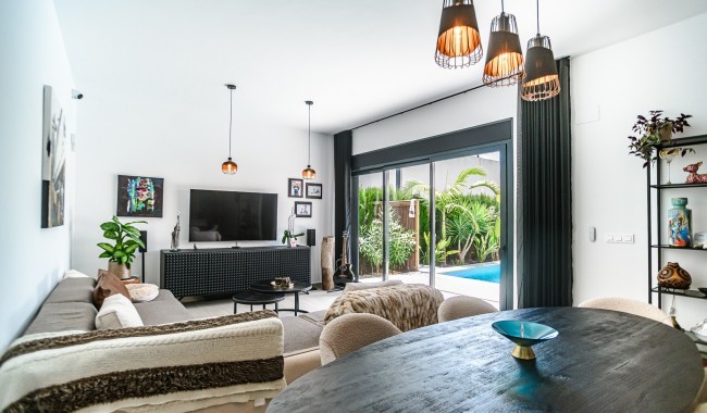 Resale - Villa - Algorfa - La Finca Golf