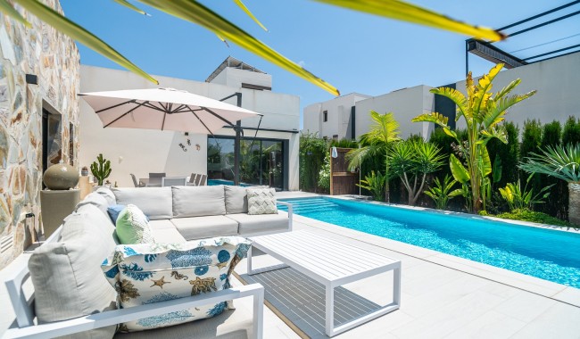 Resale - Villa - Algorfa - La Finca Golf