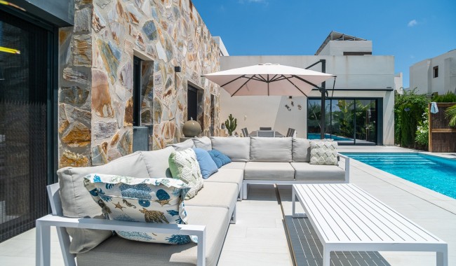 Resale - Villa - Algorfa - La Finca Golf