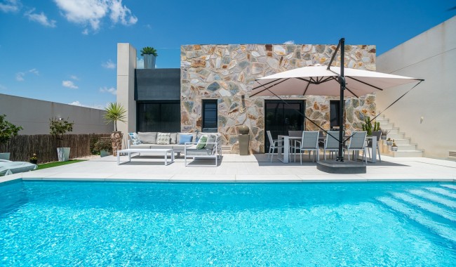 Resale - Villa - Algorfa - La Finca Golf