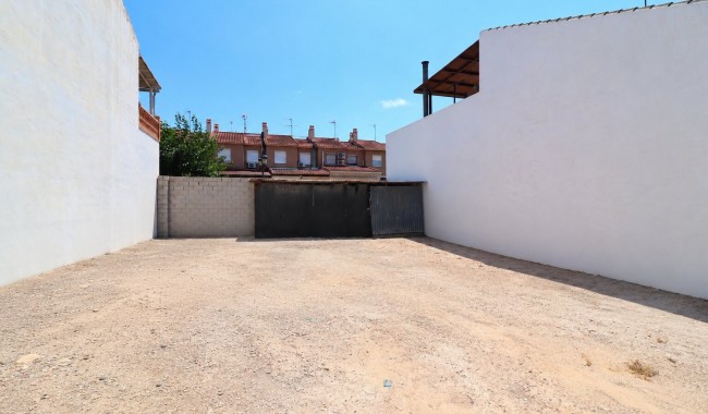 Brukt - Tomt - Formentera del Segura