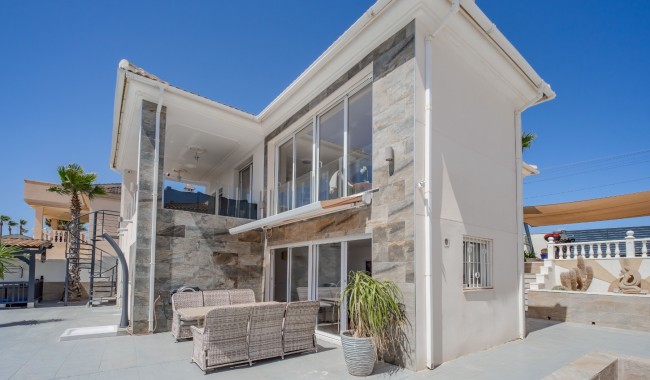Resale - Villa - Ciudad Quesada/Rojales - La  Marquesa Golf