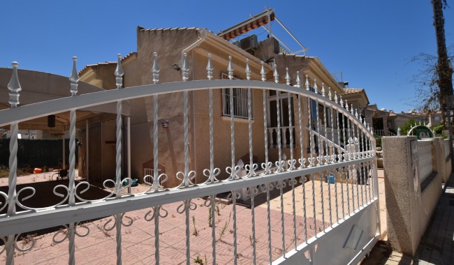 Resale - Villa - Algorfa - Montemar