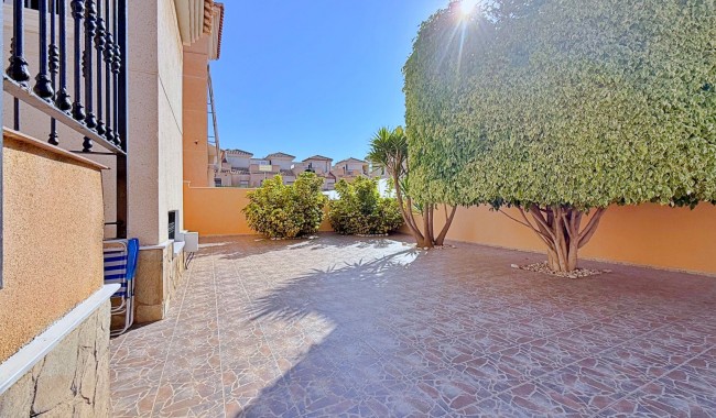 Begagnad - Villa - Orihuela - Orihuela costa