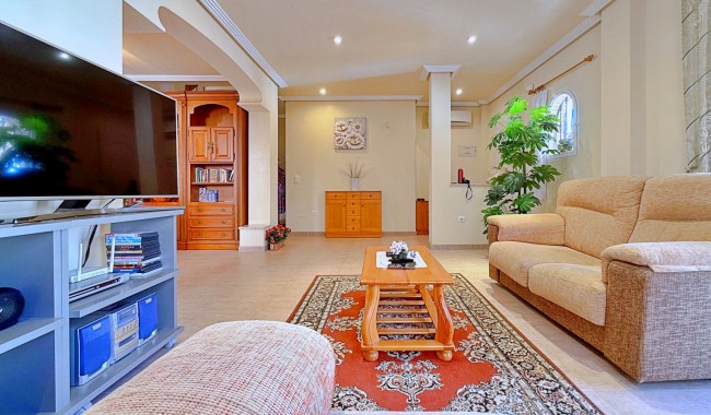 Begagnad - Villa - Orihuela - Orihuela costa