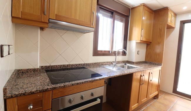 Resale - Semi-detached - Algorfa - La Finca Golf Resort