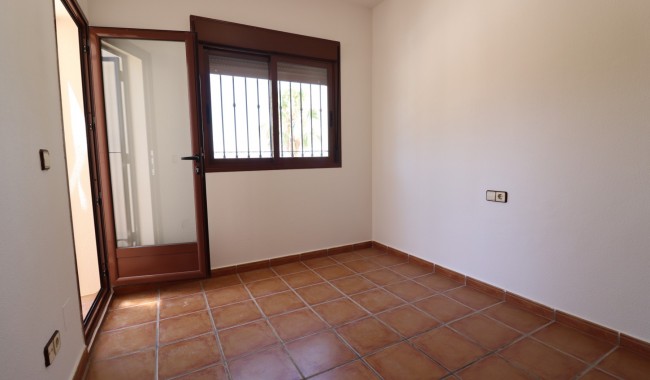 Resale - Semi-detached - Algorfa - La Finca Golf Resort