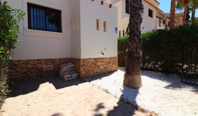 Resale - Semi-detached - Algorfa - La Finca Golf Resort