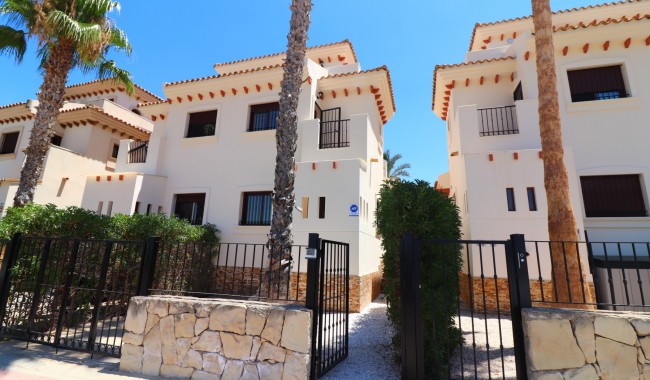 Resale - Semi-detached - Algorfa - La Finca Golf Resort