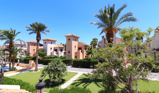 Resale - Semi-detached - Algorfa - La Finca Golf Resort