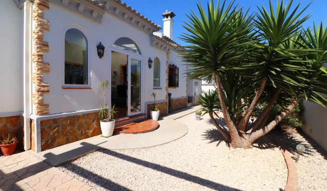Brukt - Villa - Formentera del Segura - Fincas de La Vega