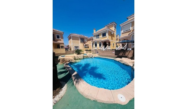 Brukt - Villa - Orihuela Costa - Villamartín