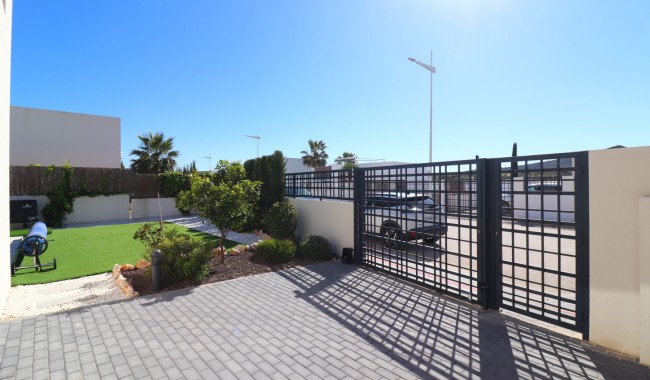 Brukt - Villa - Algorfa - La Finca Golf Resort