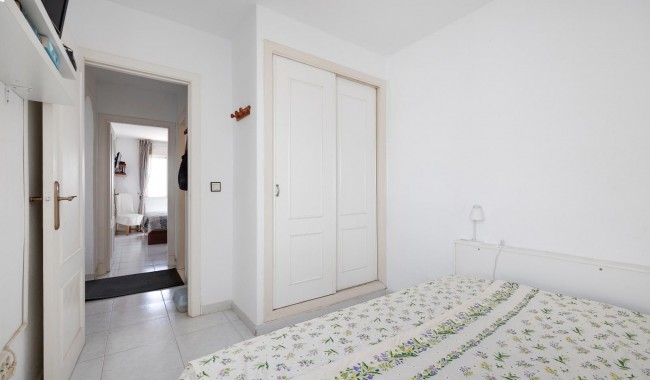 Resale - Apartment - Torrevieja - Carrefour