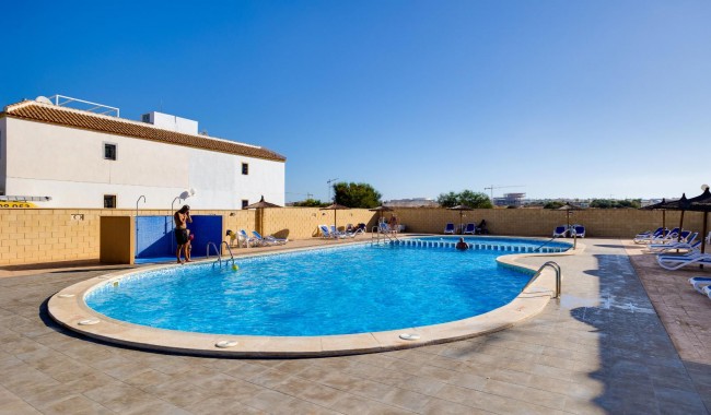 Resale - Apartment - Torrevieja - Carrefour