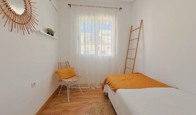Brukt - Rekkehus - Orihuela Costa - La Zenia