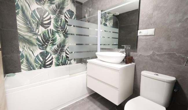 Resale - Apartment - Torrevieja - Centro