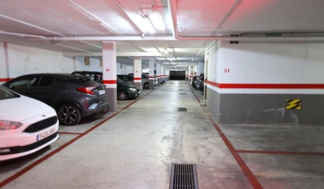 Resale - Apartment - Torrevieja - Centro