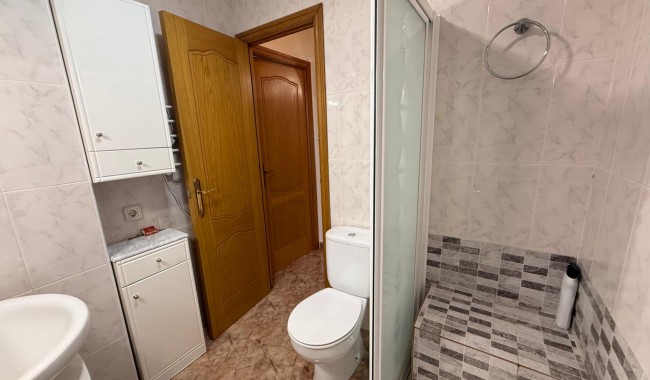 Resale - Apartment - Torrevieja - Estacion de autobuses