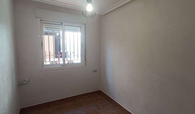 Segunda mano - Villa - Orihuela Costa - Castillo de Don Juan