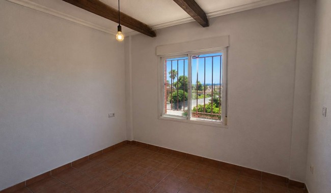 Segunda mano - Villa - Orihuela Costa - Castillo de Don Juan