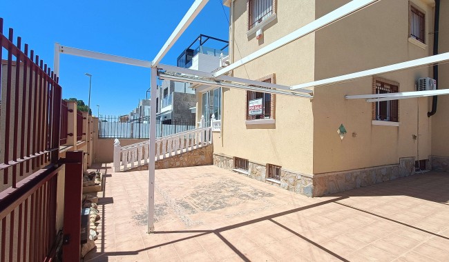 Segunda mano - Villa - Orihuela Costa - Castillo de Don Juan