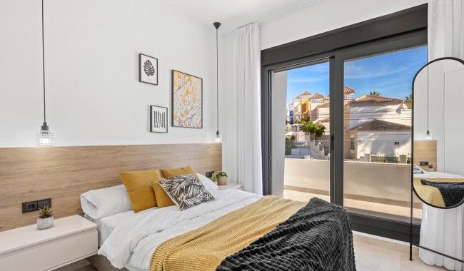 Begagnad - Villa - Orihuela Costa - Blue Lagoon
