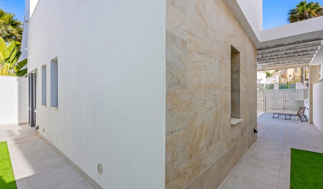 Begagnad - Villa - Orihuela Costa - Blue Lagoon