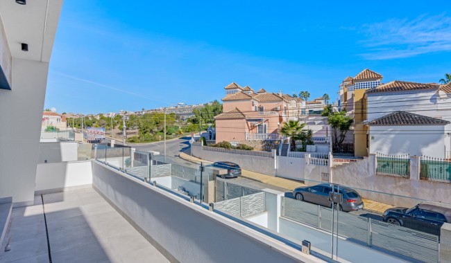 Begagnad - Villa - Orihuela Costa - Blue Lagoon