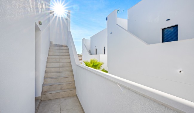 Begagnad - Villa - Orihuela Costa - Blue Lagoon