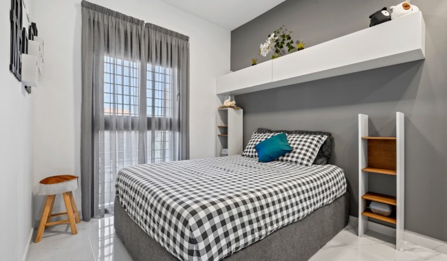 Sprzedaż - Apartament - Guardamar - El Raso