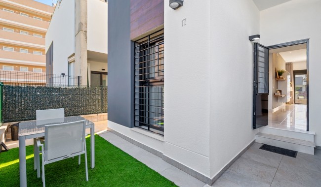 Sprzedaż - Apartament - Guardamar - El Raso