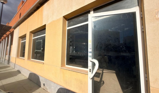 Segunda mano - Local comercial - Orihuela Costa - Los Dolses