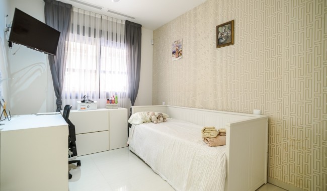 Resale - Apartment - Guardamar - Guardamar del Segura