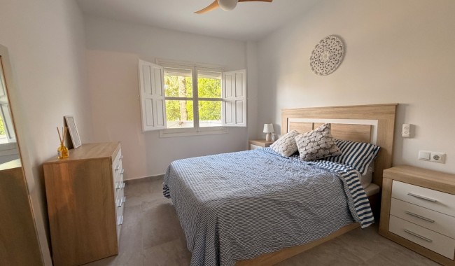 Sprzedaż - Apartament - Cabo Roig