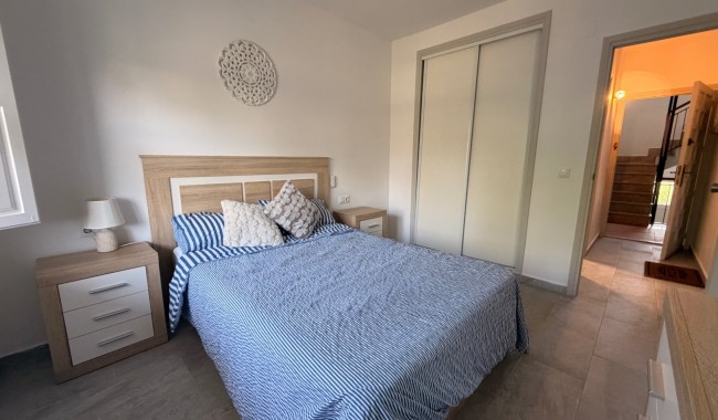 Sprzedaż - Apartament - Cabo Roig