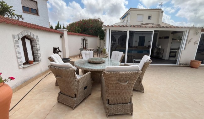 Begagnad - Villa - Ciudad Quesada/Rojales - La  Marquesa Golf