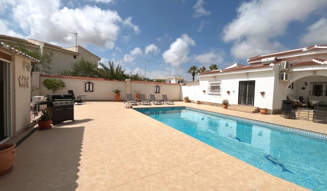 Begagnad - Villa - Ciudad Quesada/Rojales - La  Marquesa Golf