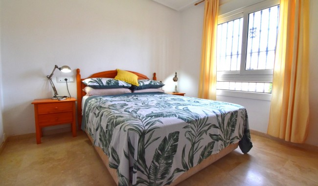 Resale - Apartment - Orihuela Costa - Playa Flamenca