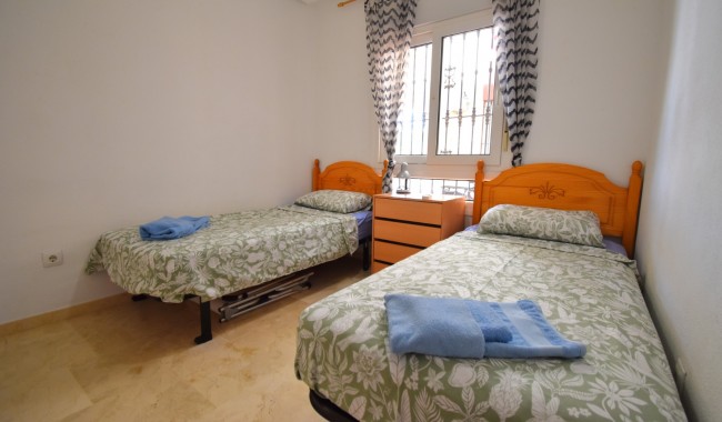 Resale - Apartment - Orihuela Costa - Playa Flamenca
