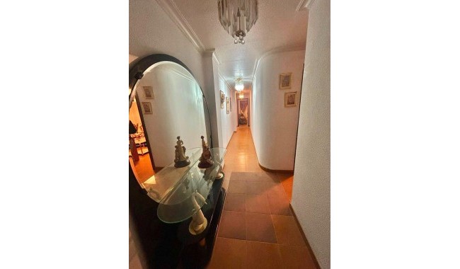 Sprzedaż - Apartament - Torrevieja