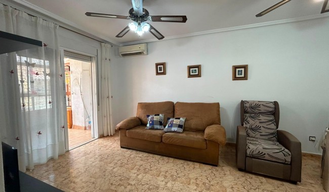 Segunda mano - Apartamento - Torrevieja - Estacion de autobuses