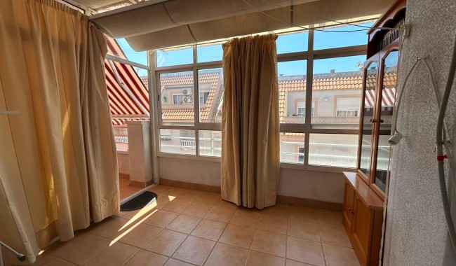 Segunda mano - Apartamento - Torrevieja - Estacion de autobuses