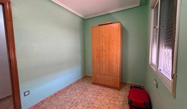 Segunda mano - Apartamento - Torrevieja - Estacion de autobuses