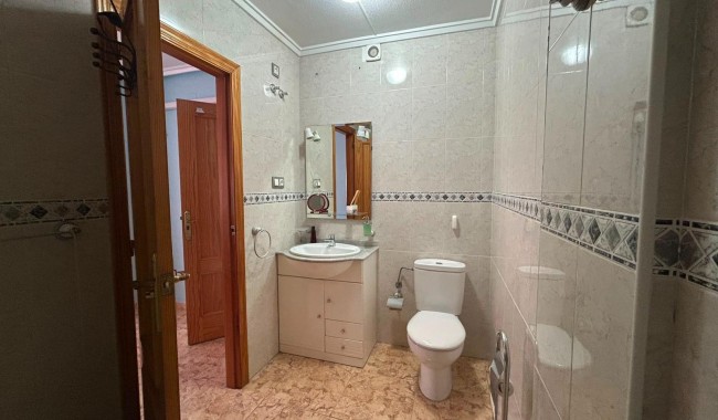 Segunda mano - Apartamento - Torrevieja - Estacion de autobuses