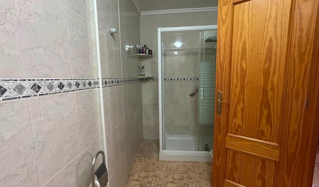 Segunda mano - Apartamento - Torrevieja - Estacion de autobuses