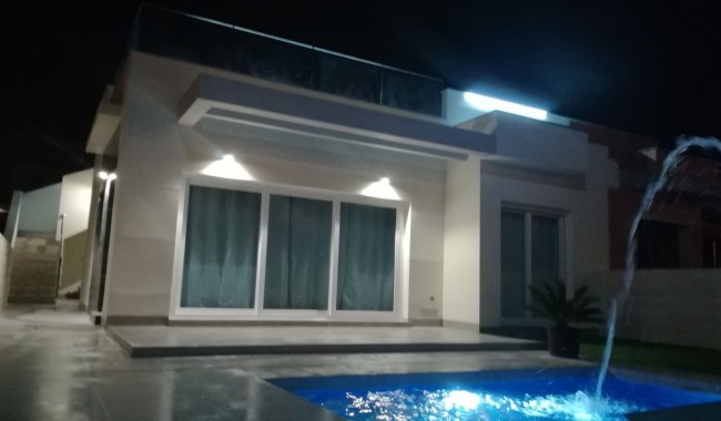 Segunda mano - Villa - Los Montesinos - Los Montesinos - La Herrada
