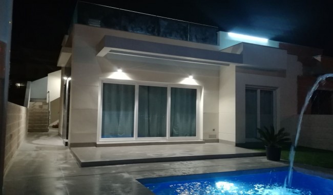 Segunda mano - Villa - Los Montesinos - Los Montesinos - La Herrada