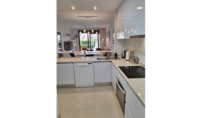 Resale - Apartment - Orihuela Costa - Los Dolses